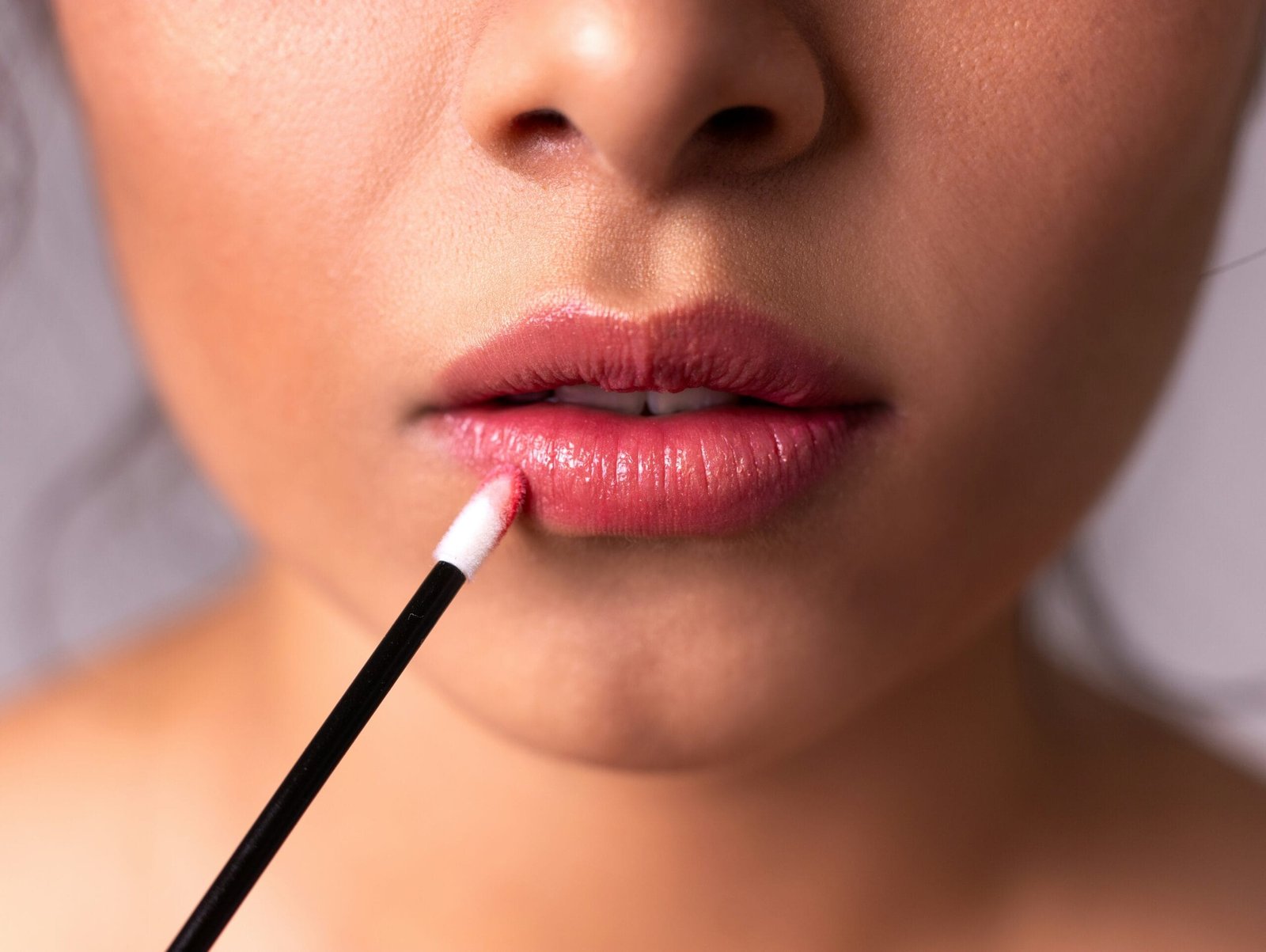Belleza, maquillaje, tips para labios, rostro cuadrado, tips para el rostro, color vibrante, labios irresistibles, radiante, como maquillar labios, forma de la cara, resalte, rostro, los mejores tips para labios.